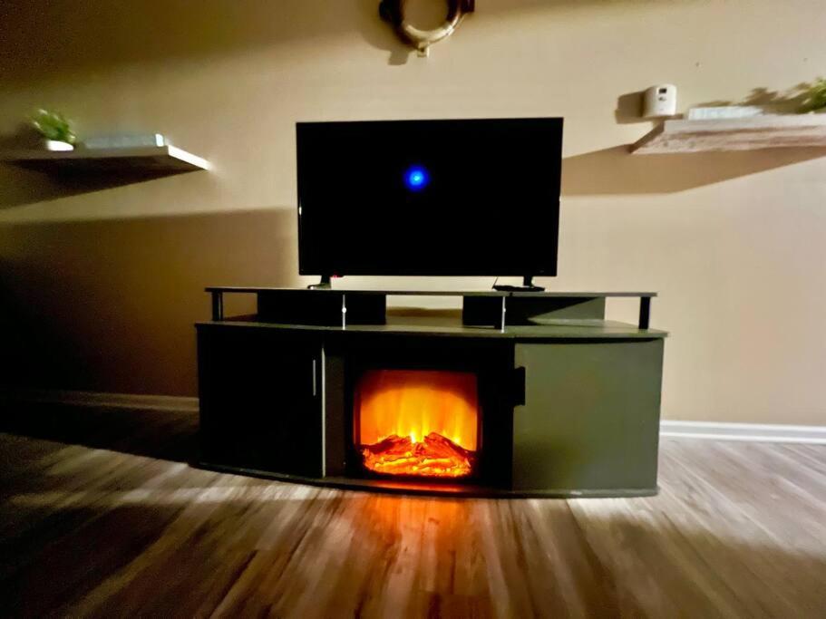 Cottage Near Cedar Point And Downtown סנדוסקי מראה חיצוני תמונה